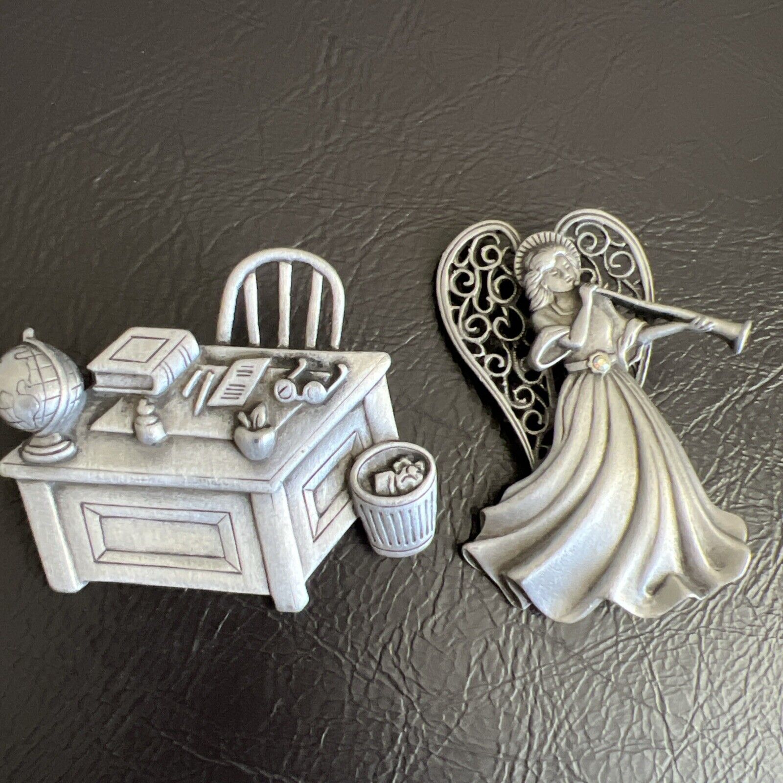 2 Vintage Jj Signed Brooch Pin Teacher Desk Angel W Trumpet Silver Tone Gray 16$